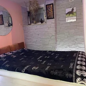  Apartament Piwniczka W Krakowskiej Kamienicy - Studio